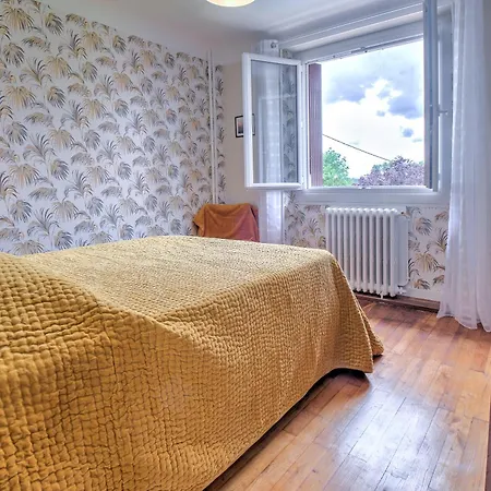 Les Crozes Holiday home