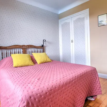 Les Crozes Holiday home