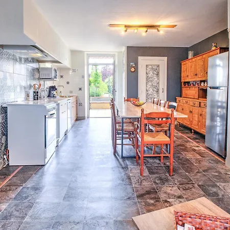 Holiday home Les Crozes Archignac