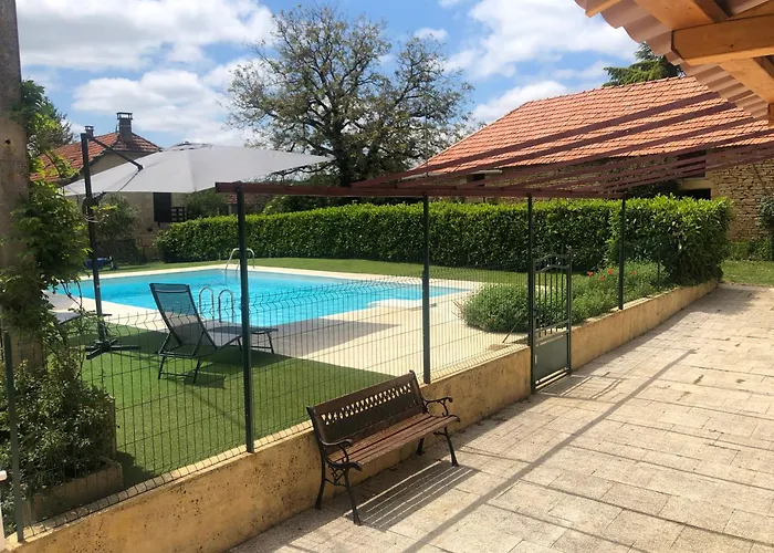 Les Crozes Casa de Férias